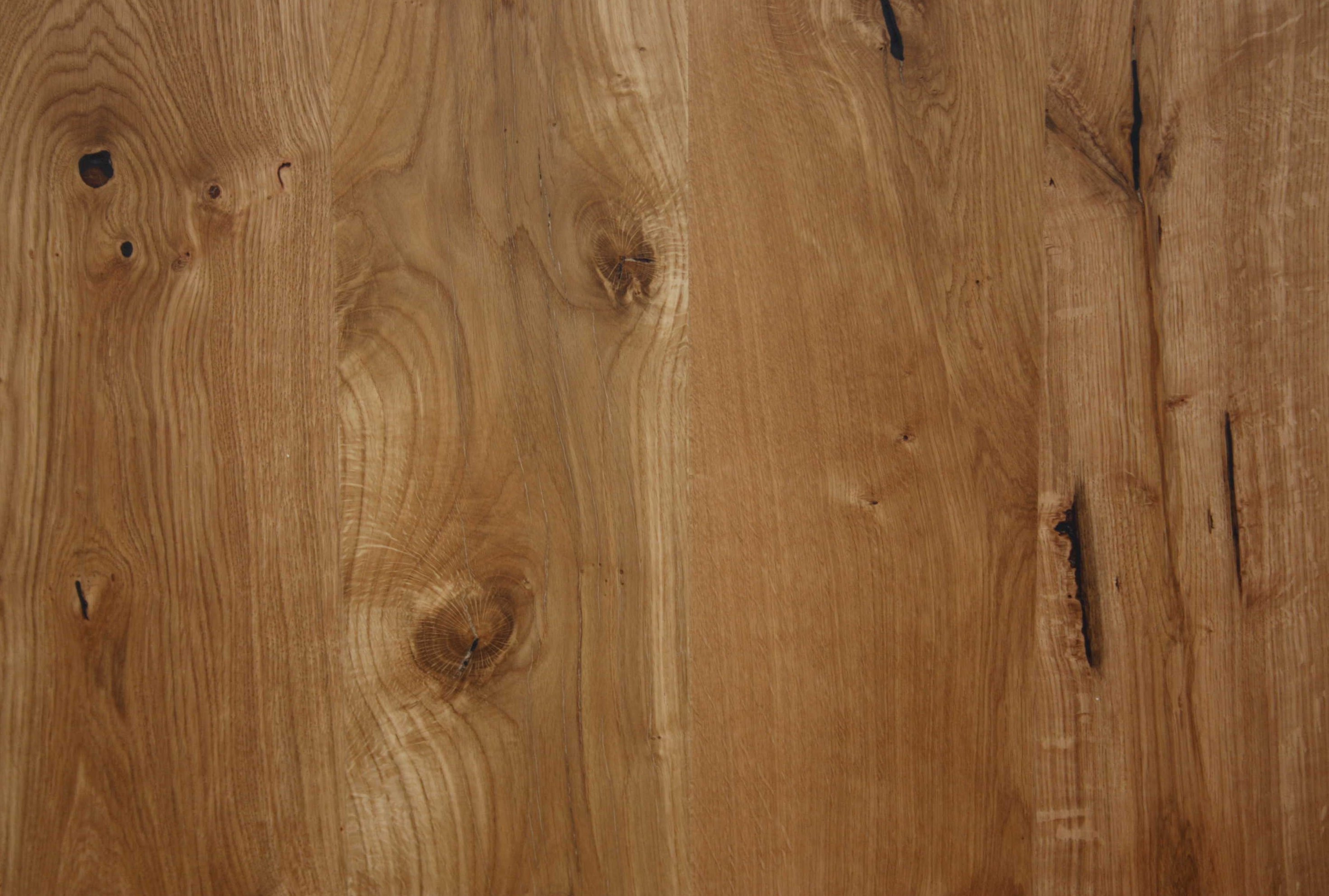 Distressed Oak Plank engineered Click lock flooring 190mm Wood4Floors