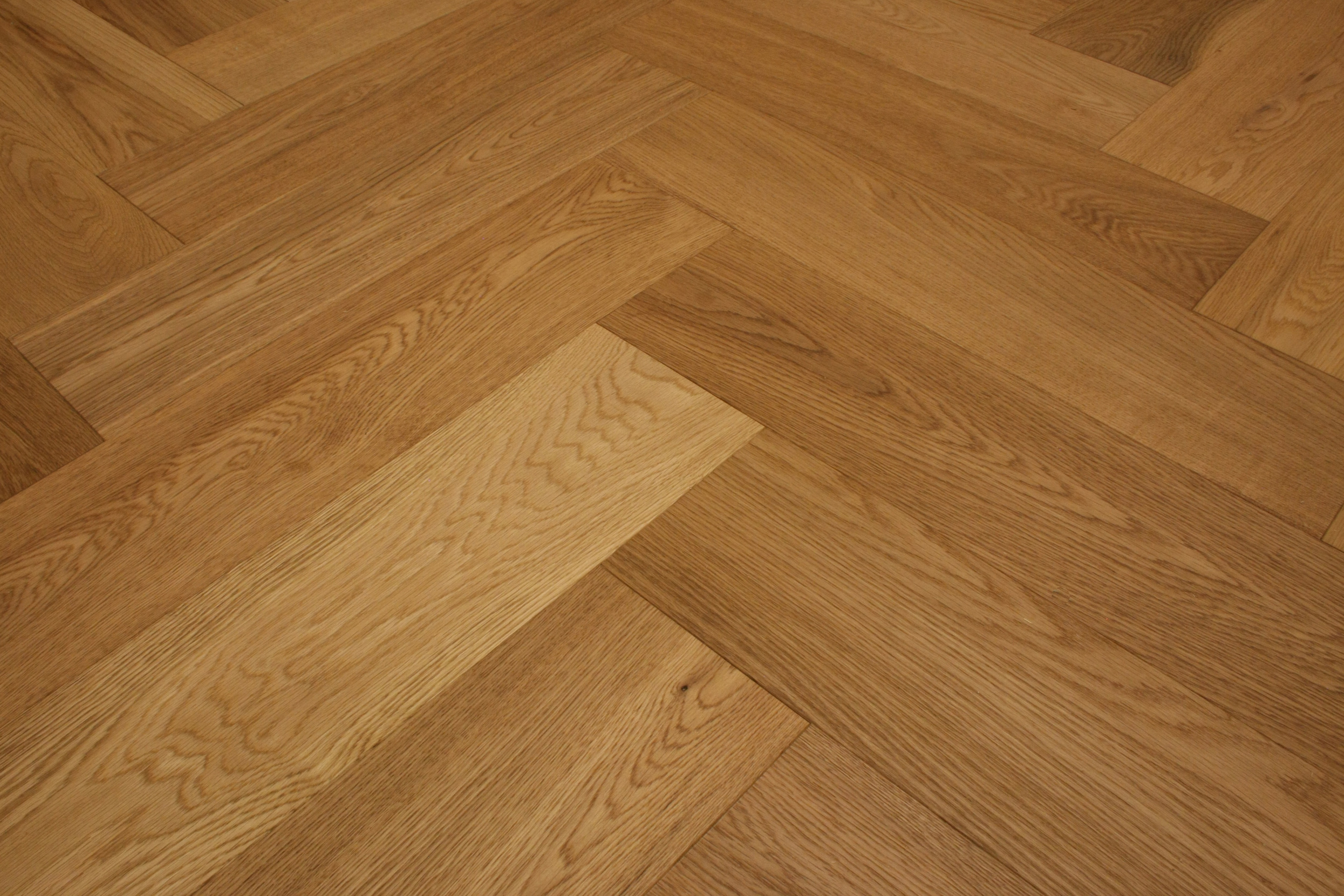Engineered Oak Herringbone Wood Blocks London Stock 120mmx600mmx15mm