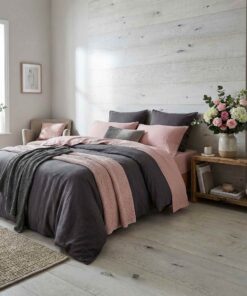 White-oak-wooden-flooring-and-wall-panel-bedroom
