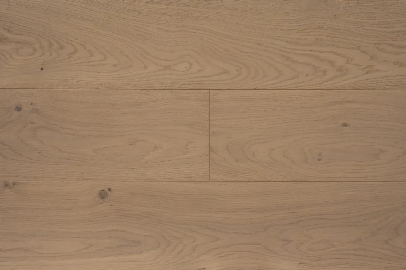 Engineered oak wood flooring plank