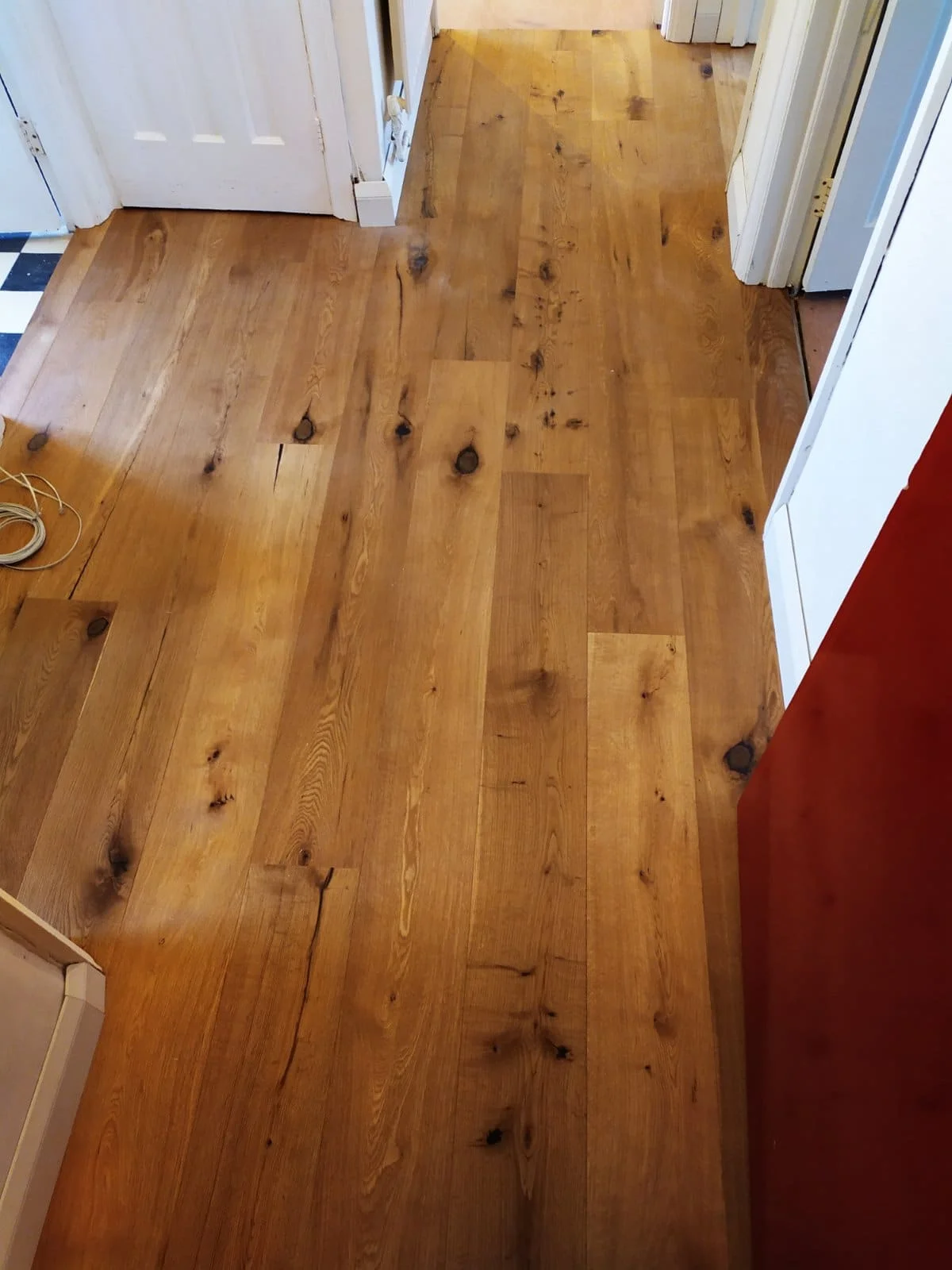Lion Oak Wharf – Engineered Oak Plank Flooring - Image 3