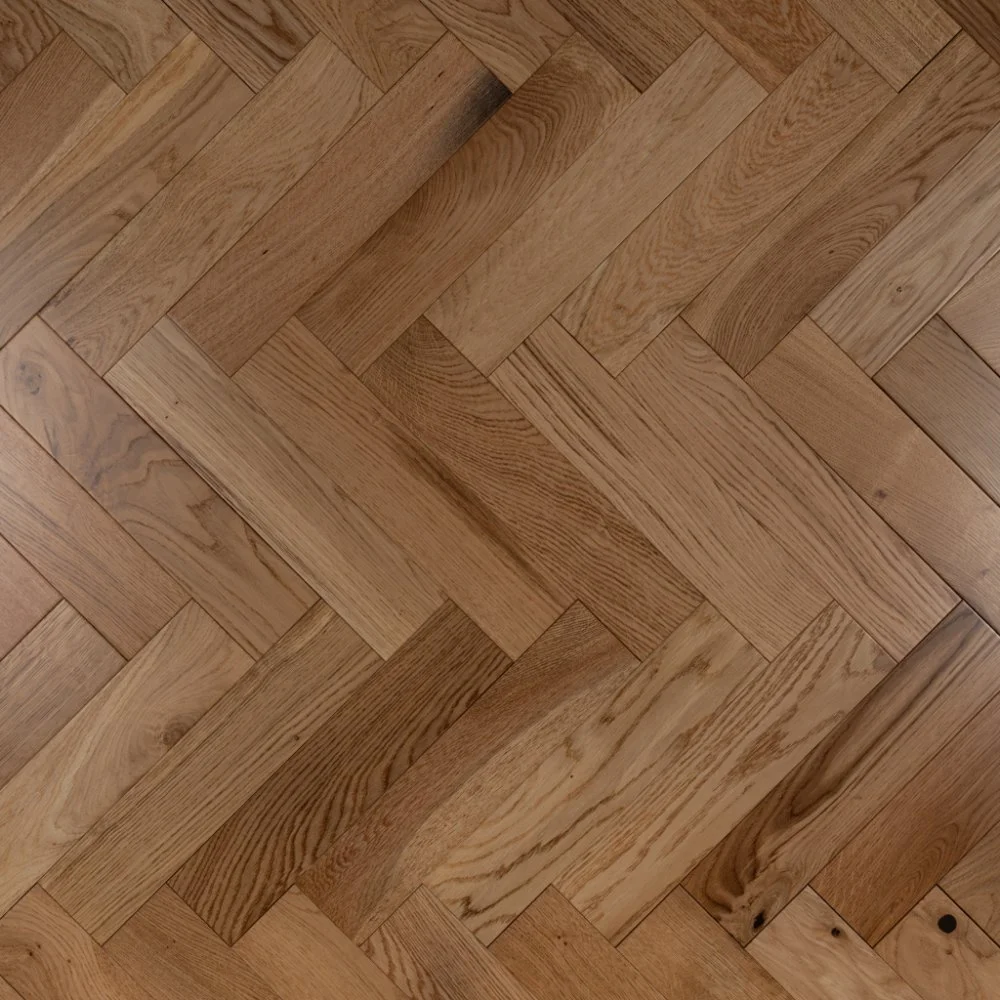 Natural Vibrant – Engineered Oak Herringbone Flooring - Image 3