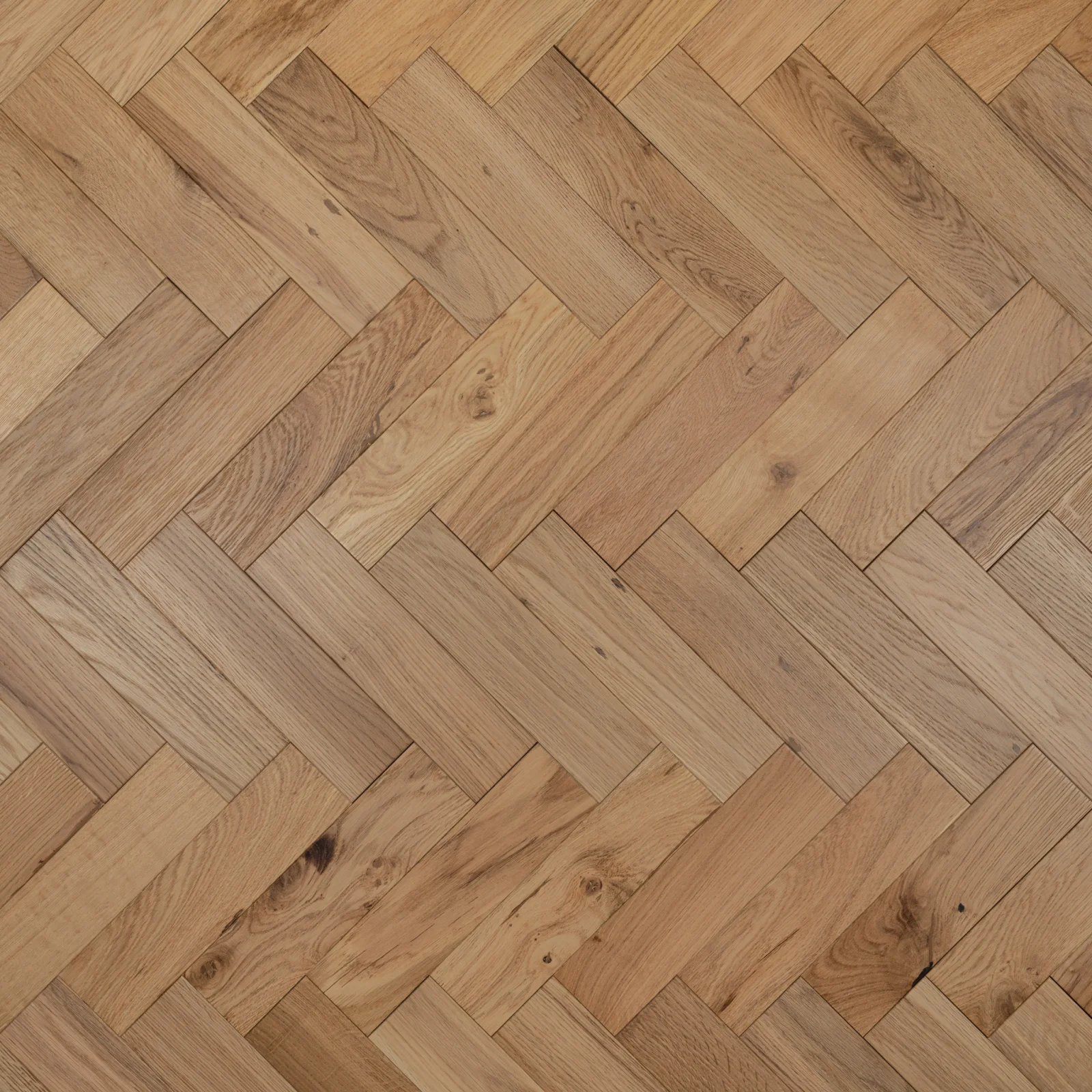 Natural Soft – Engineered Oak Herringbone Flooring - Image 3