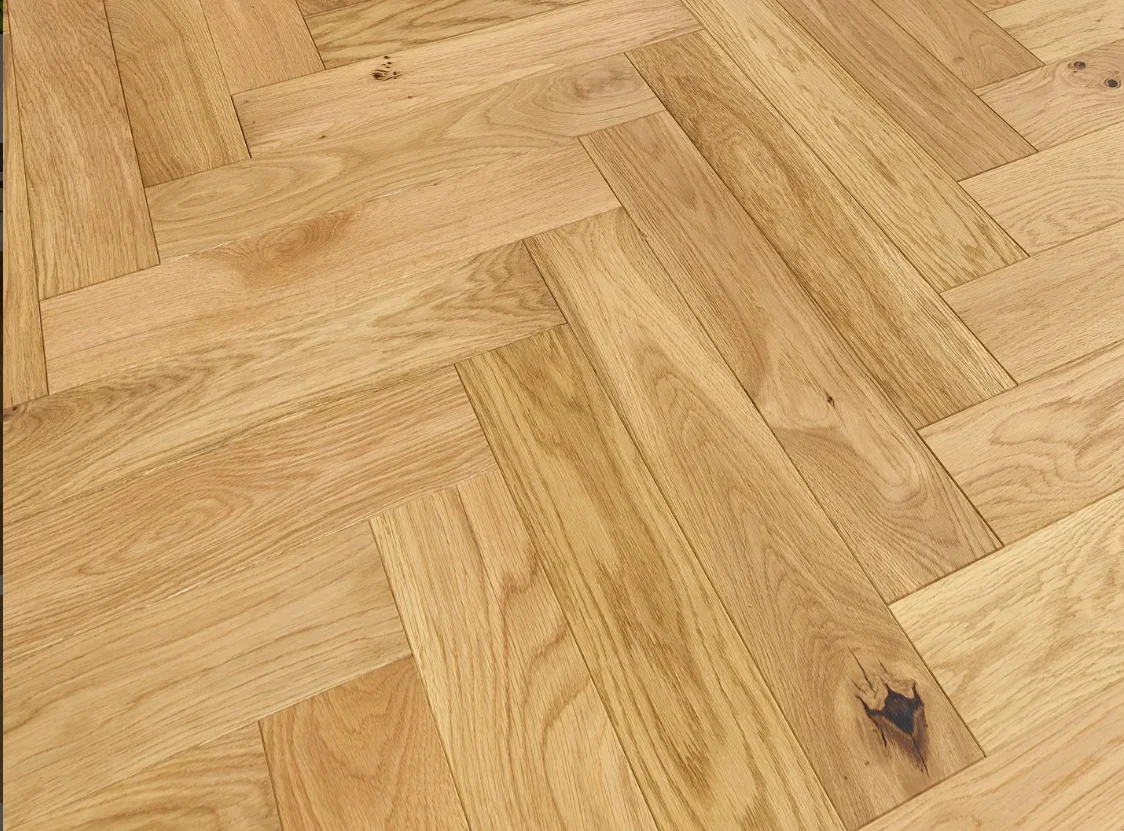 Natural Warm – Engineered Oak Herringbone Flooring - Image 2
