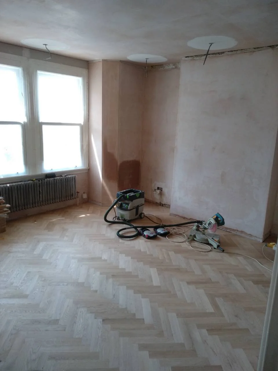 Natural Select – Solid Oak Herringbone Flooring - Image 12