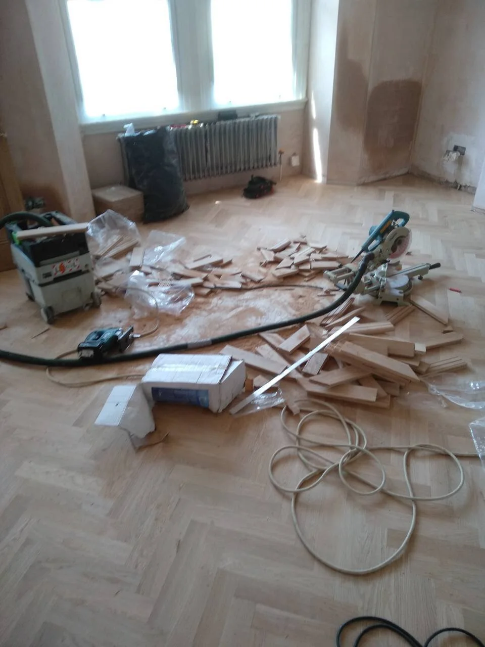 Natural Select – Solid Oak Herringbone Flooring - Image 11