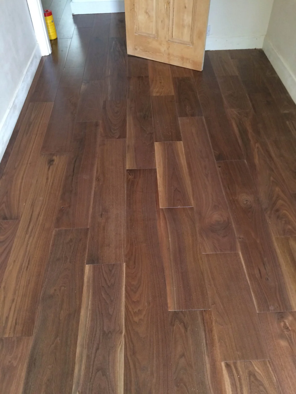 Black American Walnut – Engineered Walnut Plank Flooring - Image 13